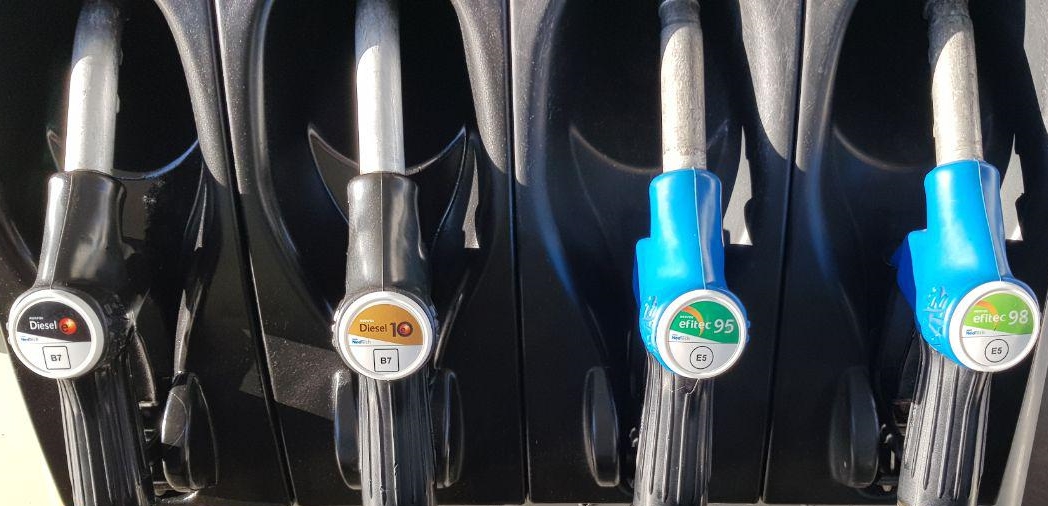 Nuevos etiquetados de combustibles E5 y B7, gasolina 95, 98, diesel