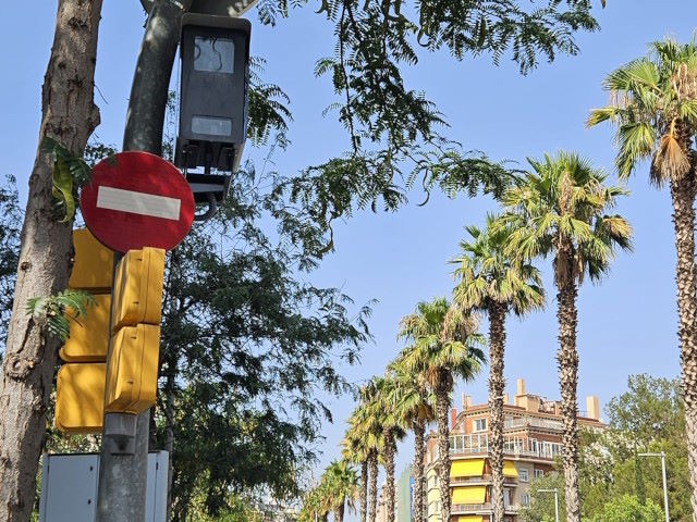 Barcelona: Radar fijo Ronda del General Mitre con Calle de las Escuelas Pías