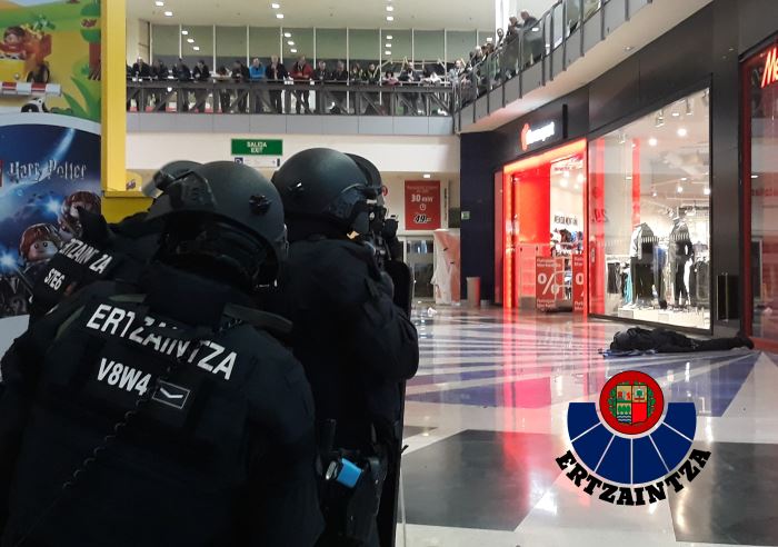 Simulacro de un incidente violento con múltiples víctimas en Vitoria-Gasteiz
