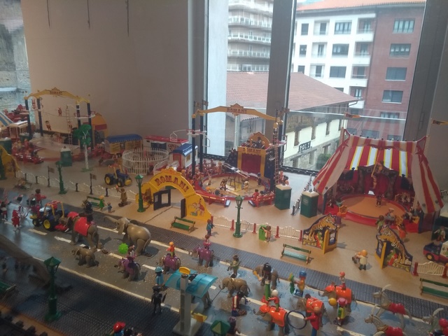 Exposición Playmobil en Arrigorriaga gentileza de Euskoplay