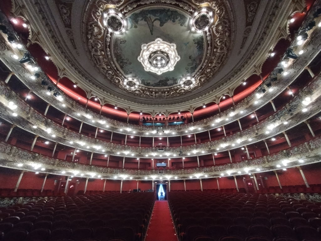 Visita al Teatro Arriaga en Bilbao (Bizkaia)