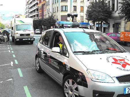 MultaCar: Vehículo sancionador de malos estacionamientos