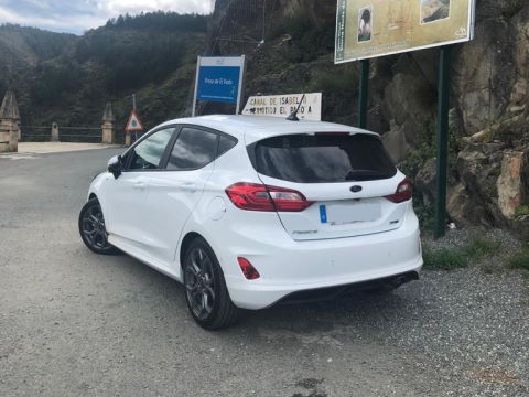 Ford Fiesta ST-Line color Blanco 2021