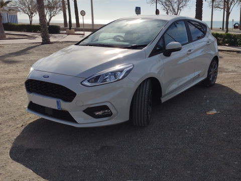 Ford Fiesta ST-Line color Blanco Metrópolis 2021